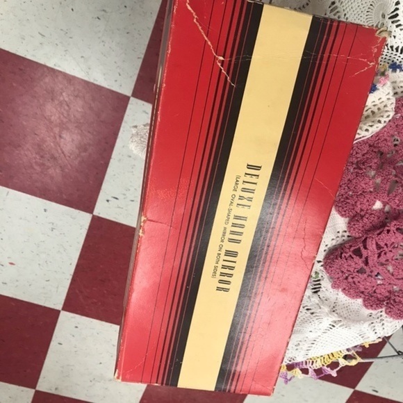 The Fuller brush Company Vintage 3 Piece Vanity Set in Red and Black - Picture 8 of 8